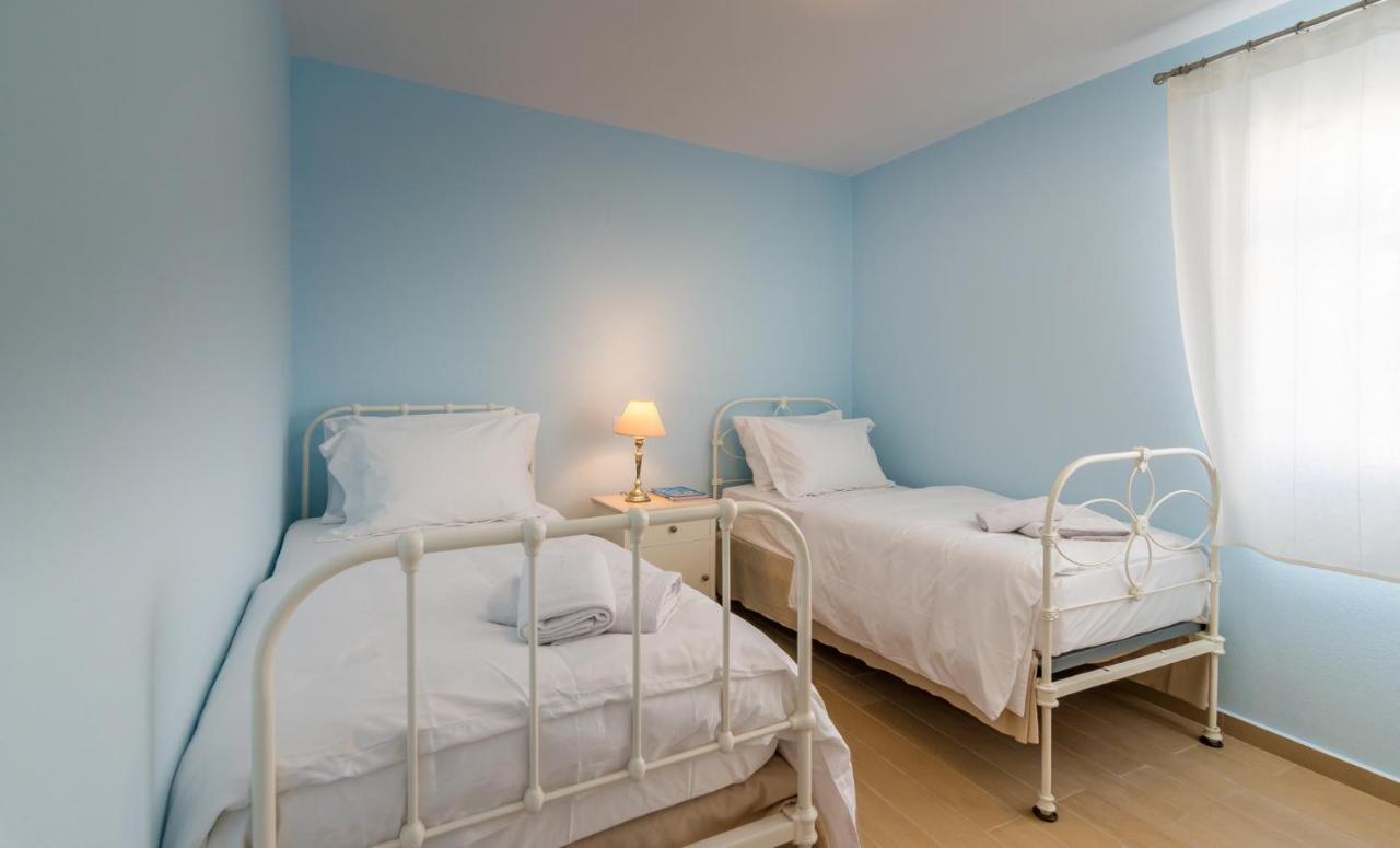 Villa Blue Sky Trypiti Extérieur photo